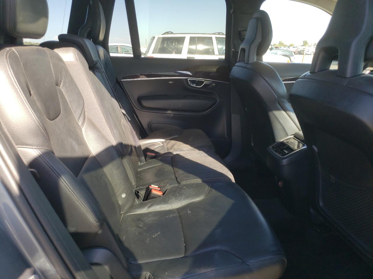 2016 Volvo Xc90 T6 VIN: YV4A22PK2G1000603 Lot: 70511955