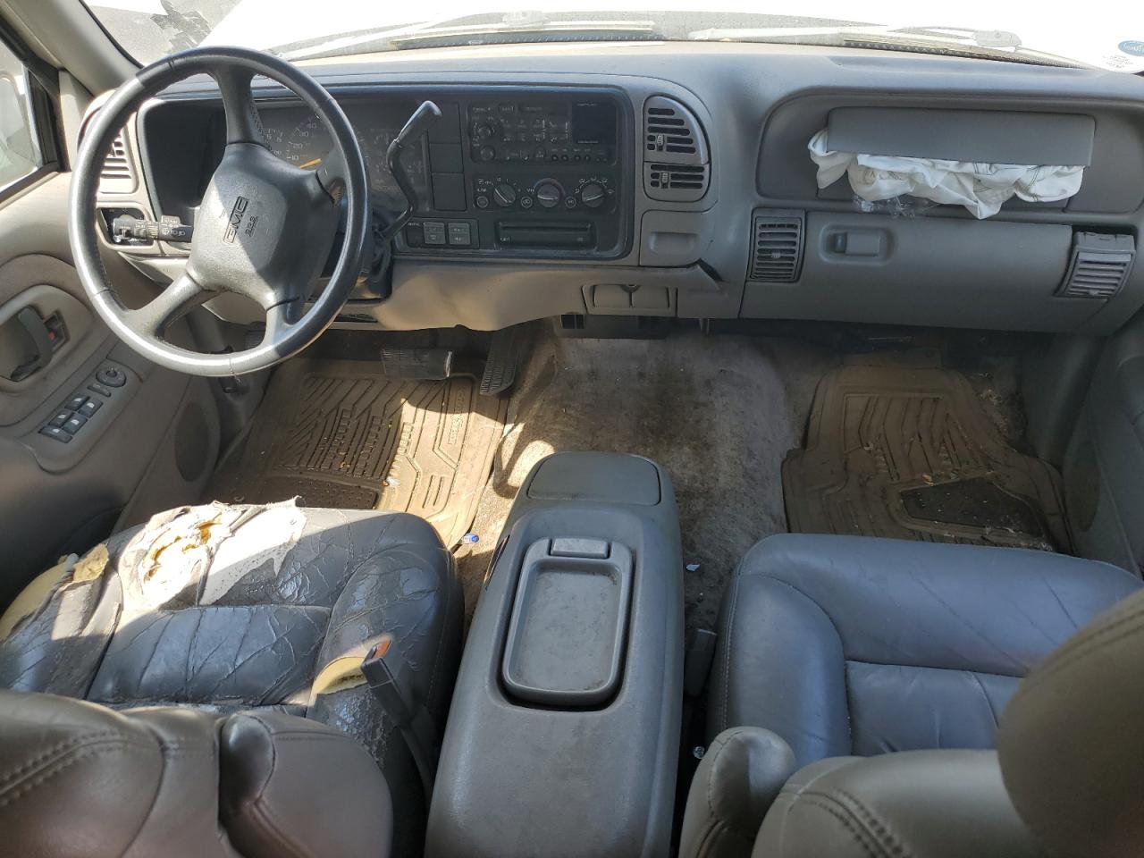 1999 GMC Suburban K2500 VIN: 3GKGK26J6XG546154 Lot: 68348215