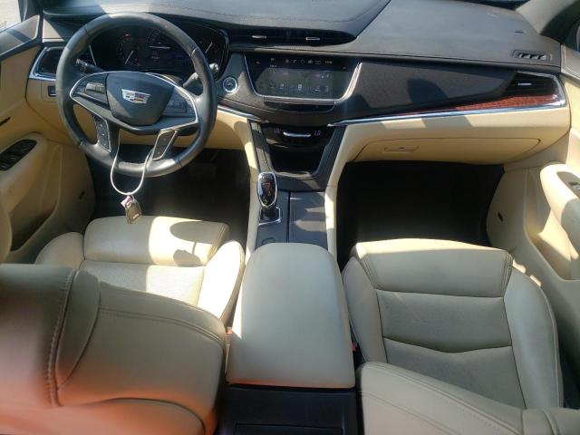  CADILLAC XT5 2017 Синий