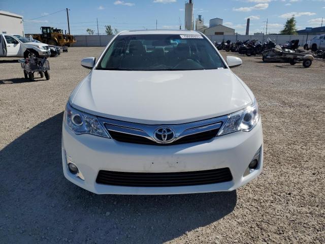  TOYOTA CAMRY 2014 Biały
