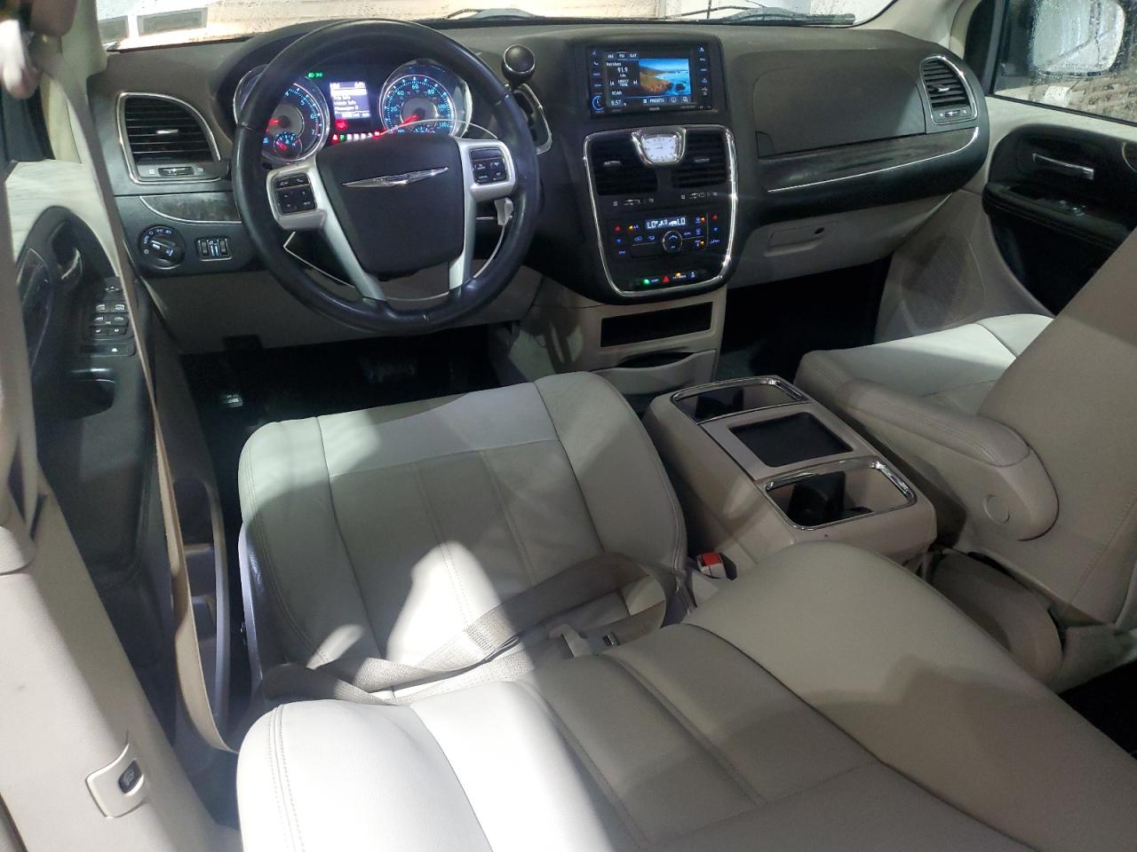 2013 Chrysler Town & Country Touring VIN: 2C4RC1BG7DR603859 Lot: 69328105