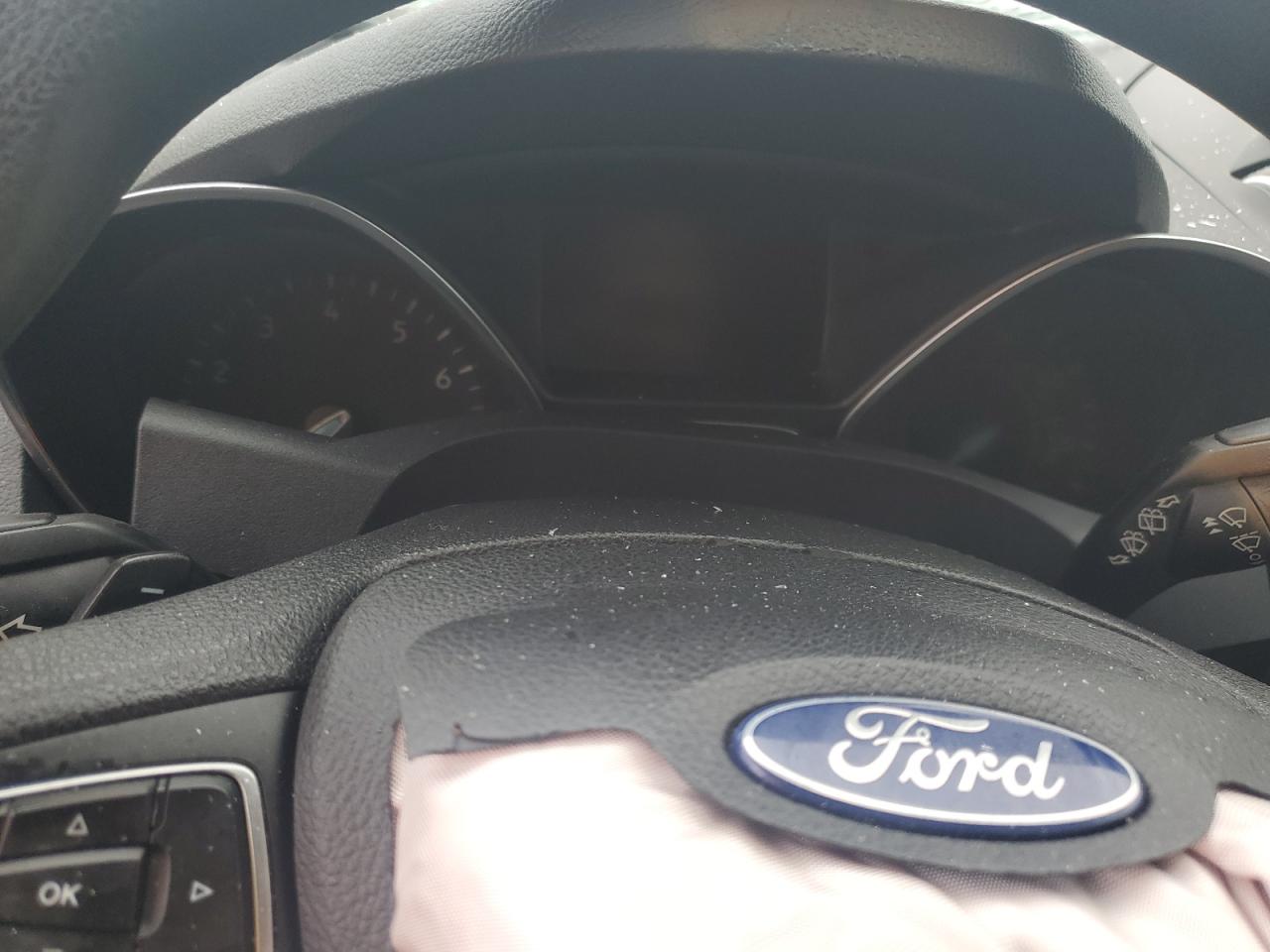 2017 Ford Escape Se VIN: 1FMCU9G93HUD44853 Lot: 67849245