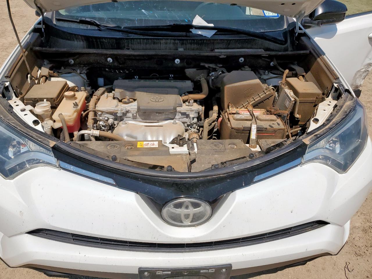 2017 Toyota Rav4 Le VIN: JTMZFREV3HJ144145 Lot: 70672585