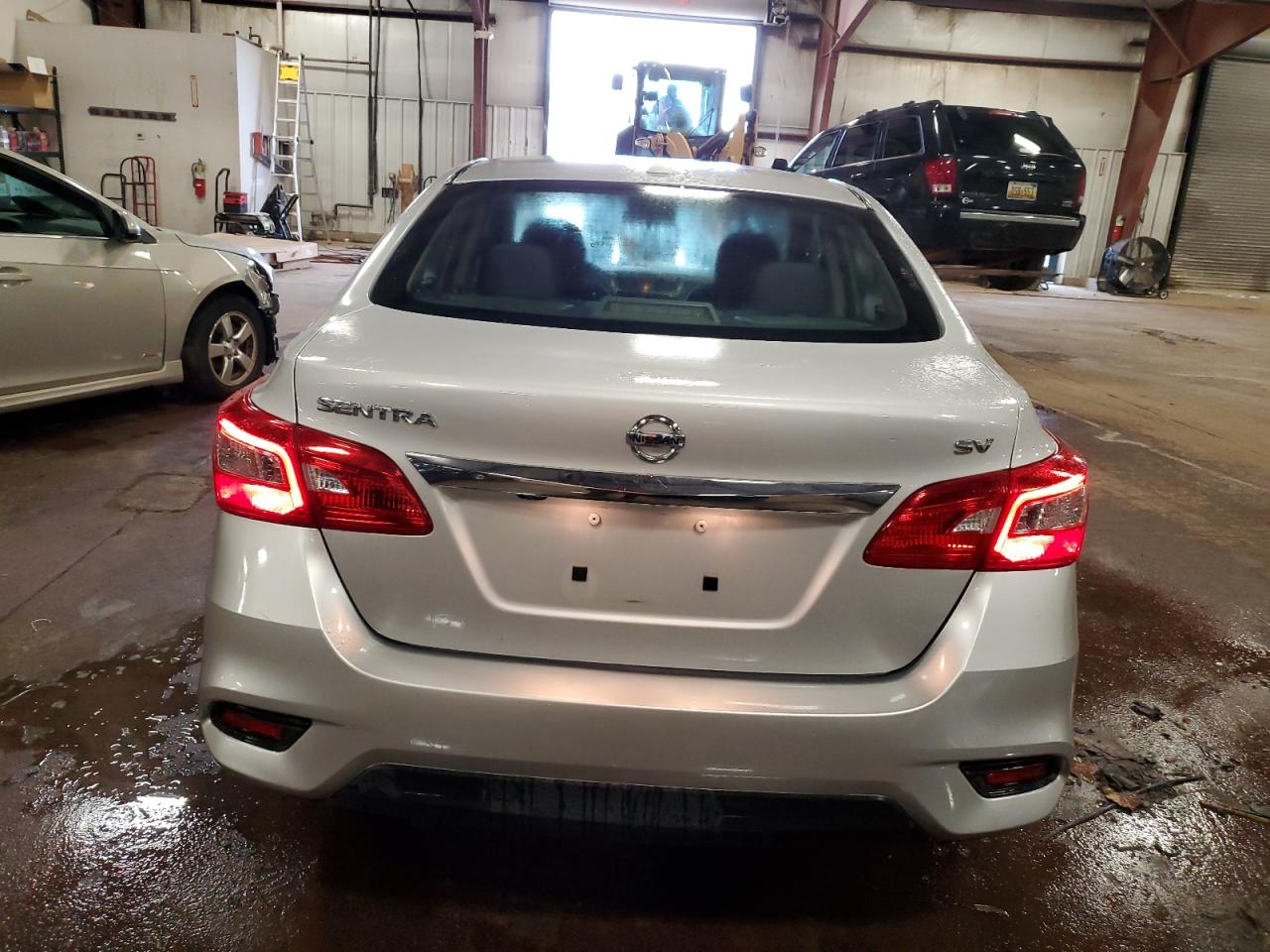 2018 Nissan Sentra S VIN: 3N1AB7AP6JL643396 Lot: 69395365