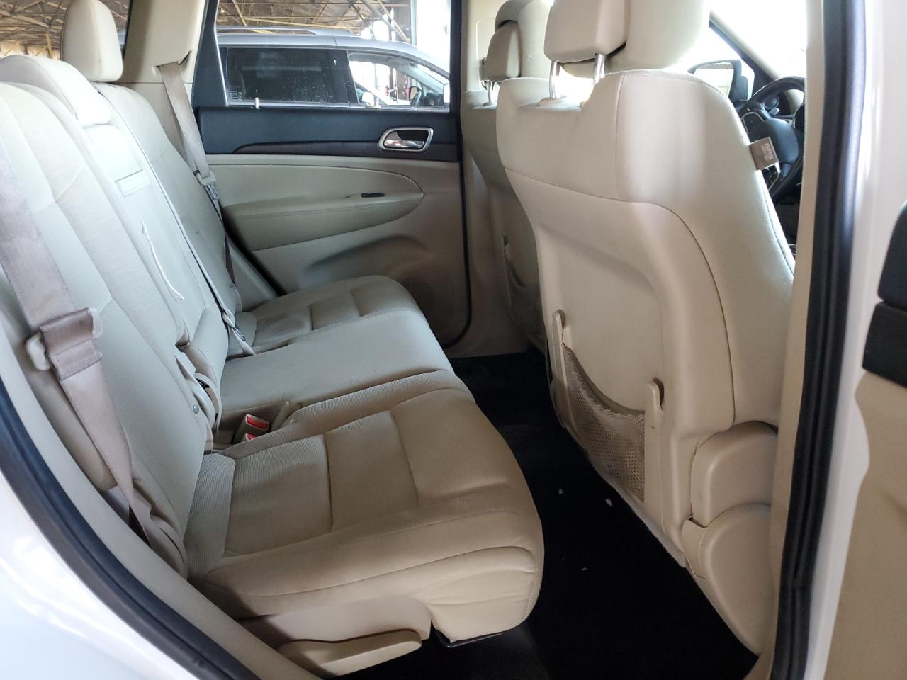 1C4RJFAGXEC186476 2014 Jeep Grand Cherokee Laredo