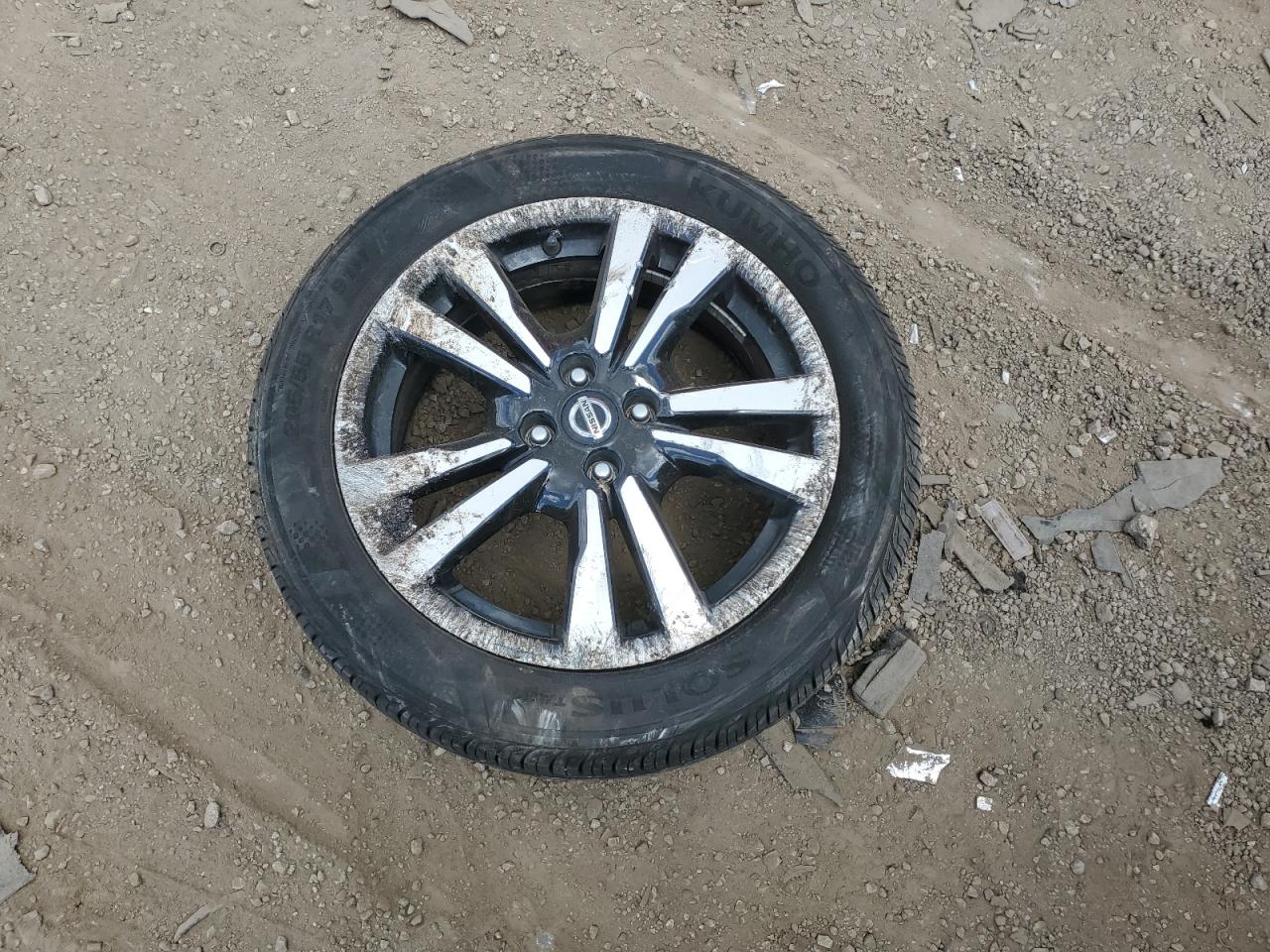 2020 Nissan Kicks Sv VIN: 3N1CP5CV2LL579709 Lot: 70328975