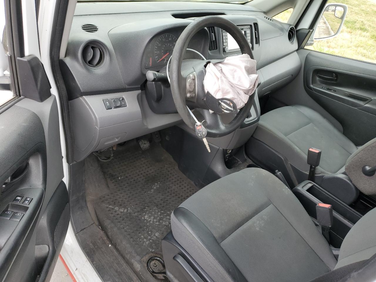 2015 Nissan Nv200 2.5S VIN: 3N6CM0KN4FK730017 Lot: 69181705