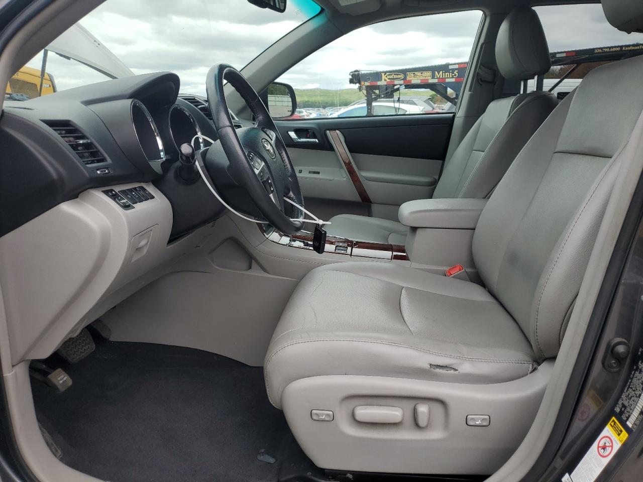 2011 Toyota Highlander Limited VIN: 5TDDK3EH5BS049948 Lot: 69106545