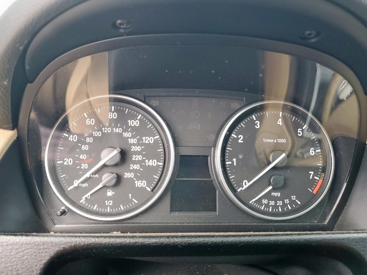 2014 BMW X1 Sdrive28I VIN: WBAVM1C56EVW49865 Lot: 68917015