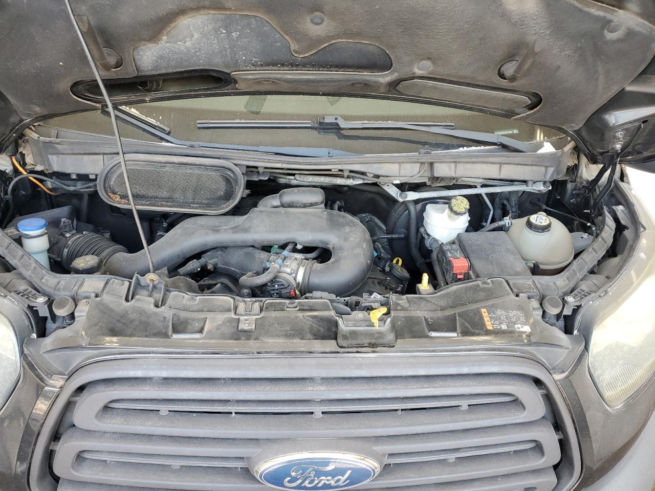 2015 Ford Transit T-250 VIN: 1FTYR2CMXFKA72954 Lot: 70469935