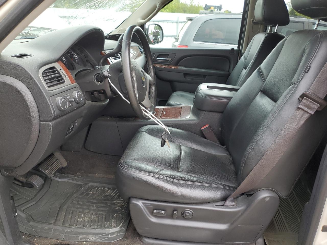 2013 Chevrolet Tahoe K1500 Ltz VIN: 1GNSKCE01DR267797 Lot: 66854655