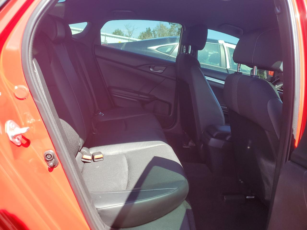 2019 Honda Civic Sport VIN: 2HGFC2F87KH572225 Lot: 70261985