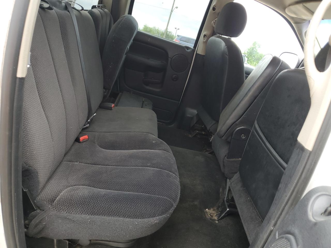 2002 Dodge Ram 1500 VIN: 1D7HU18N62J136536 Lot: 69820665