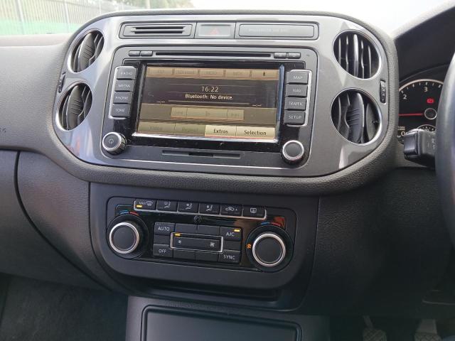 2013 VOLKSWAGEN TIGUAN SE