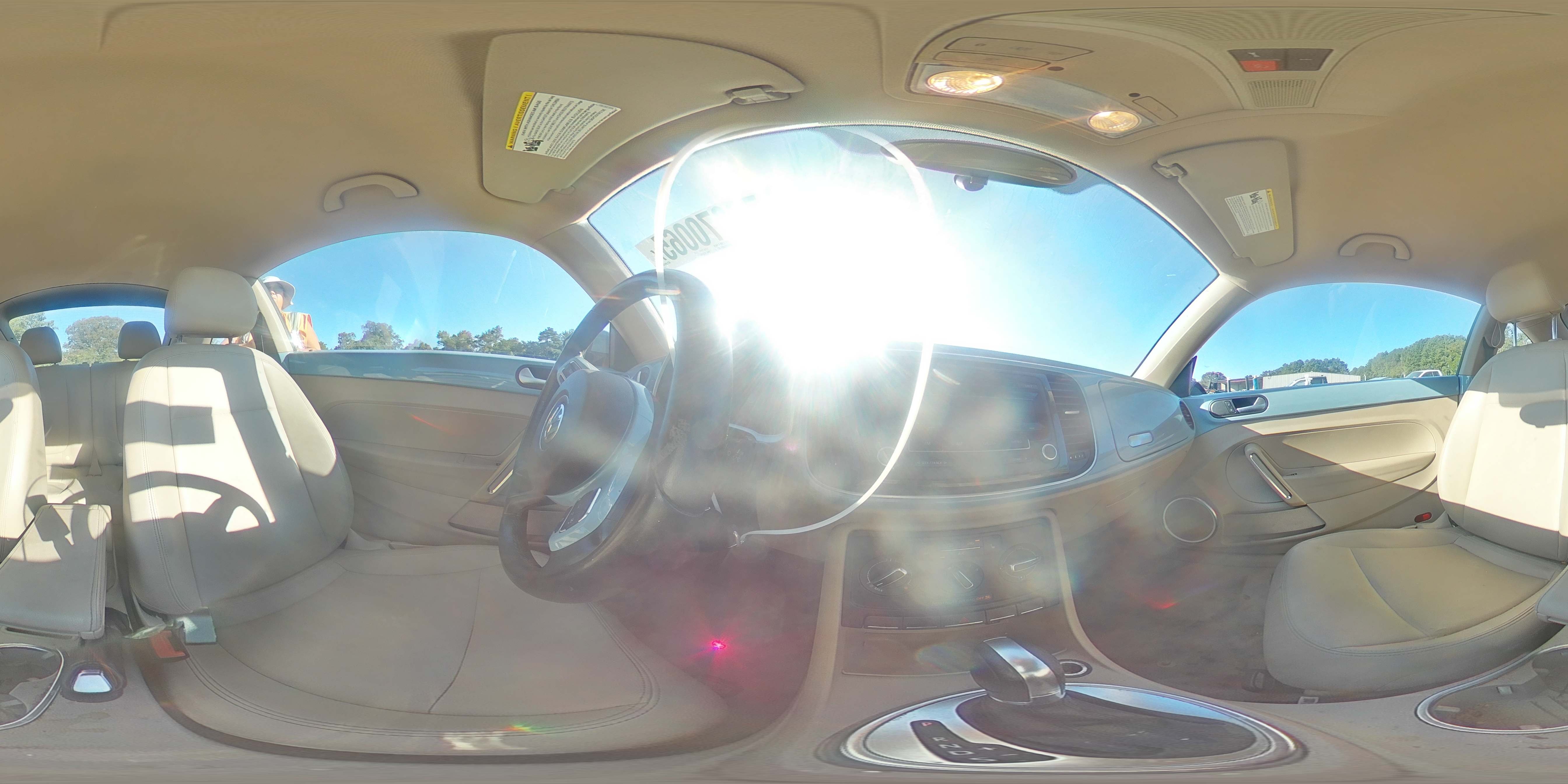 2014 Volkswagen Beetle VIN: 3VWJ17AT3EM633743 Lot: 70870065