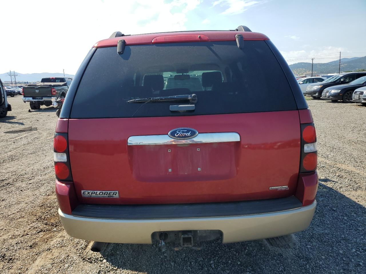 2007 Ford Explorer Eddie Bauer VIN: 1FMEU74E27UB47136 Lot: 69102095