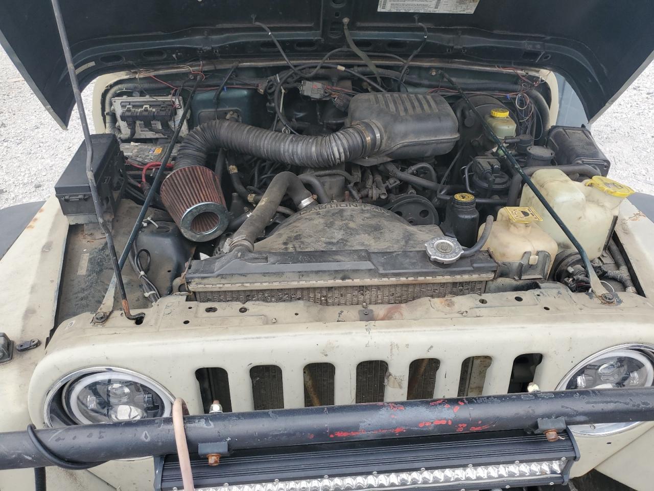 2000 Jeep Wrangler / Tj Se VIN: 1J4FA29P6YP724100 Lot: 69690835