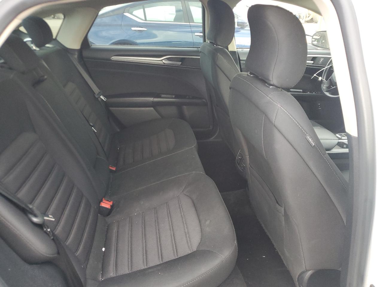 2017 Ford Fusion Se Hybrid VIN: 3FA6P0LUXHR314860 Lot: 70602035