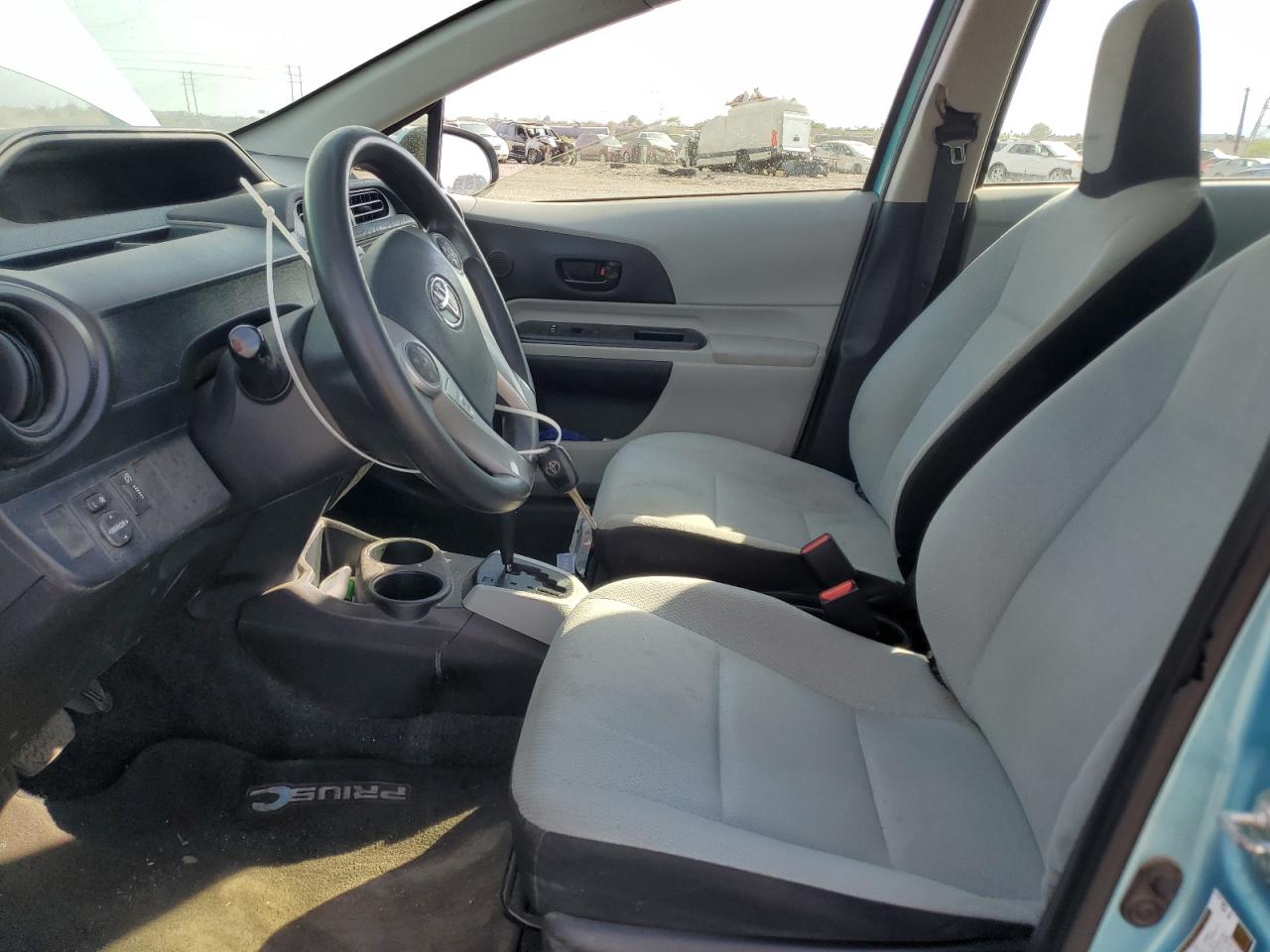 2013 Toyota Prius C VIN: JTDKDTB36D1056210 Lot: 68711645