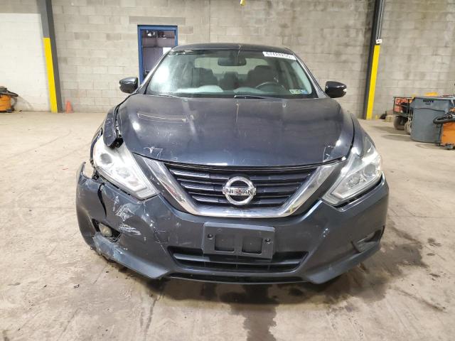  NISSAN ALTIMA 2018 Granatowy