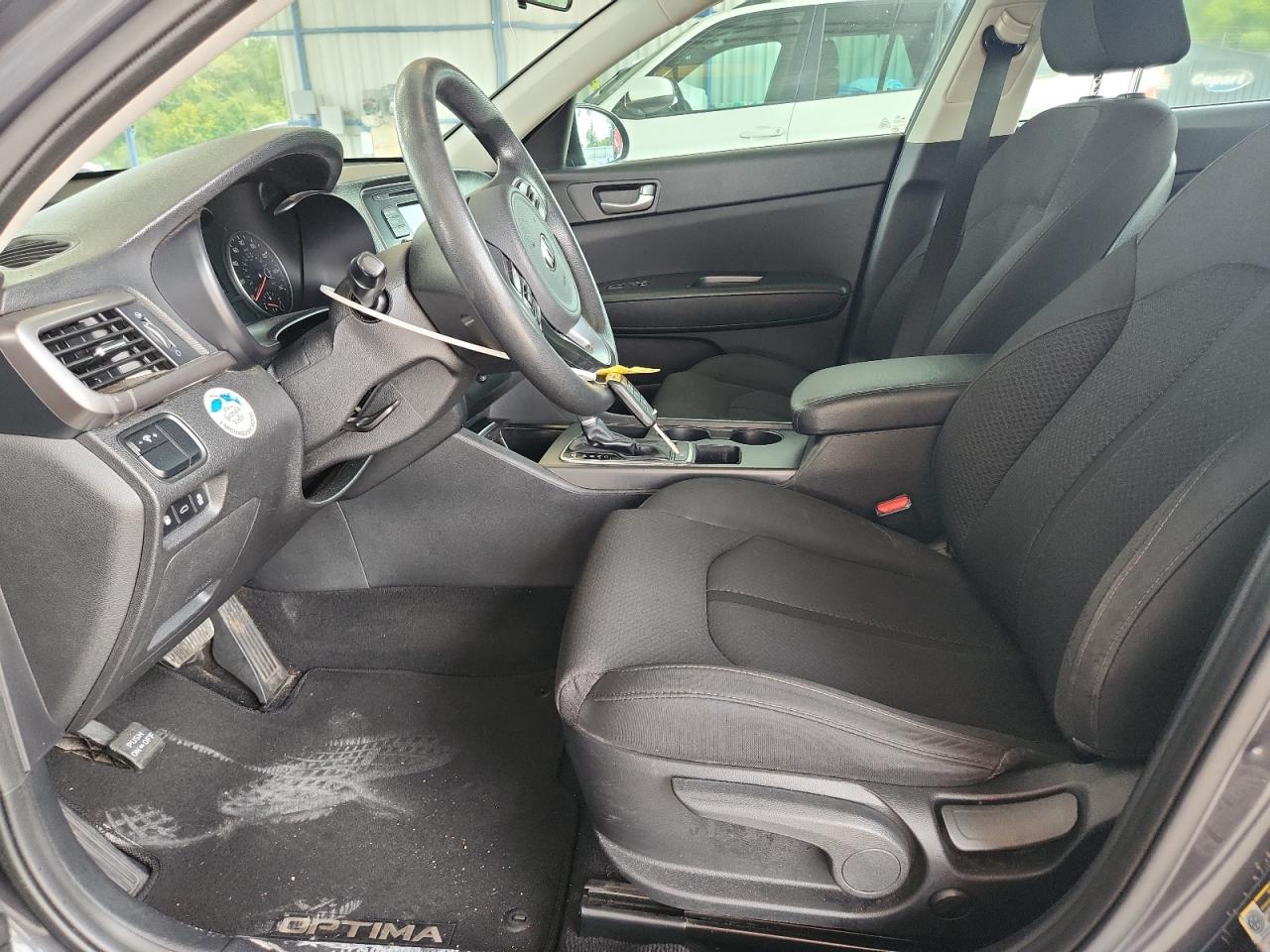 2017 Kia Optima Lx VIN: 5XXGT4L32HG171670 Lot: 70842895