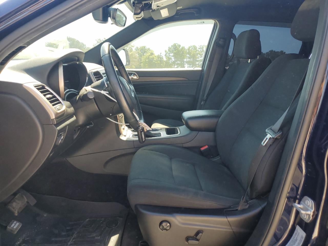 2017 Jeep Grand Cherokee Laredo VIN: 1C4RJEAG7HC877916 Lot: 70457595