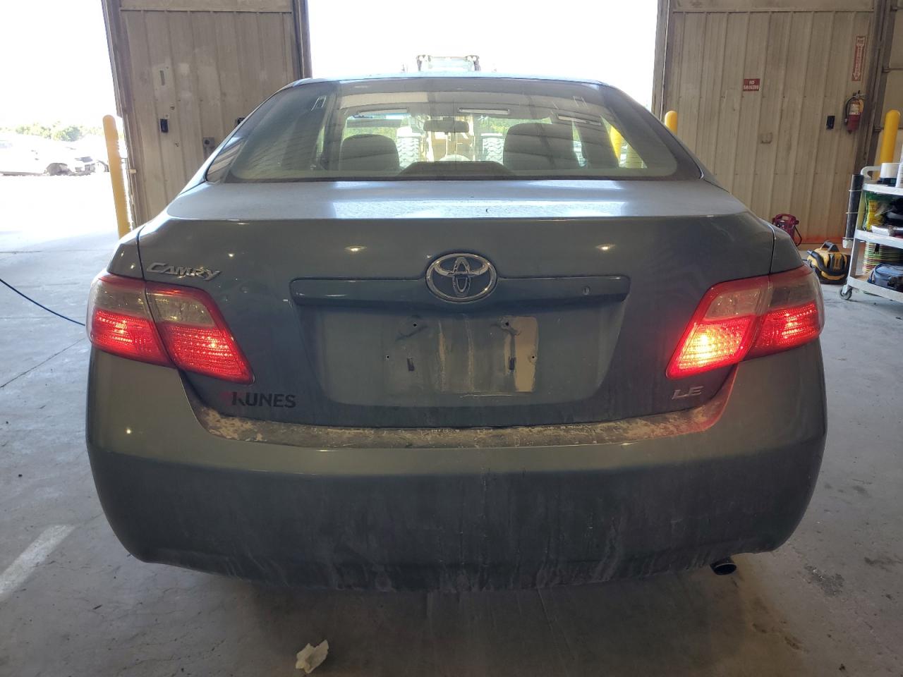 2007 Toyota Camry Ce VIN: 4T4BE46KX7R007116 Lot: 70840875