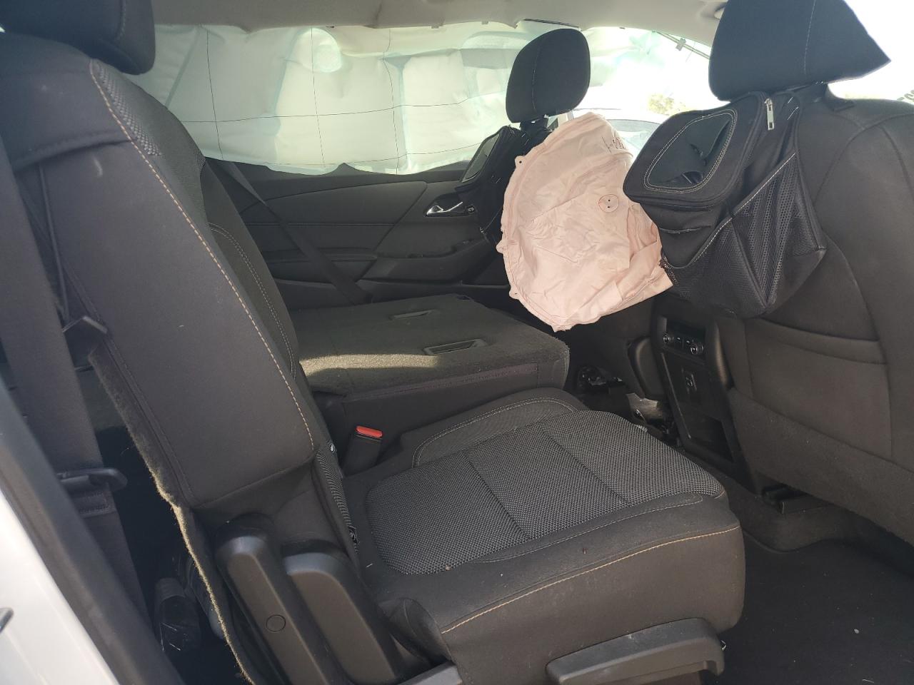 2019 Chevrolet Traverse Ls VIN: 1GNERFKW6KJ267678 Lot: 70763795