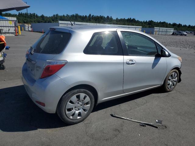 Hatchbacks TOYOTA YARIS 2012 Srebrny