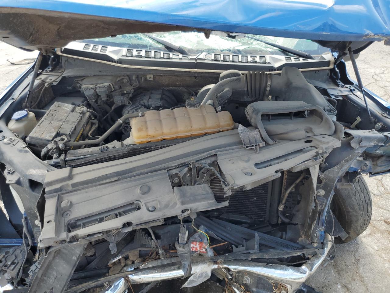 2016 Ford F150 VIN: 1FTMF1E87GKD28437 Lot: 69589455