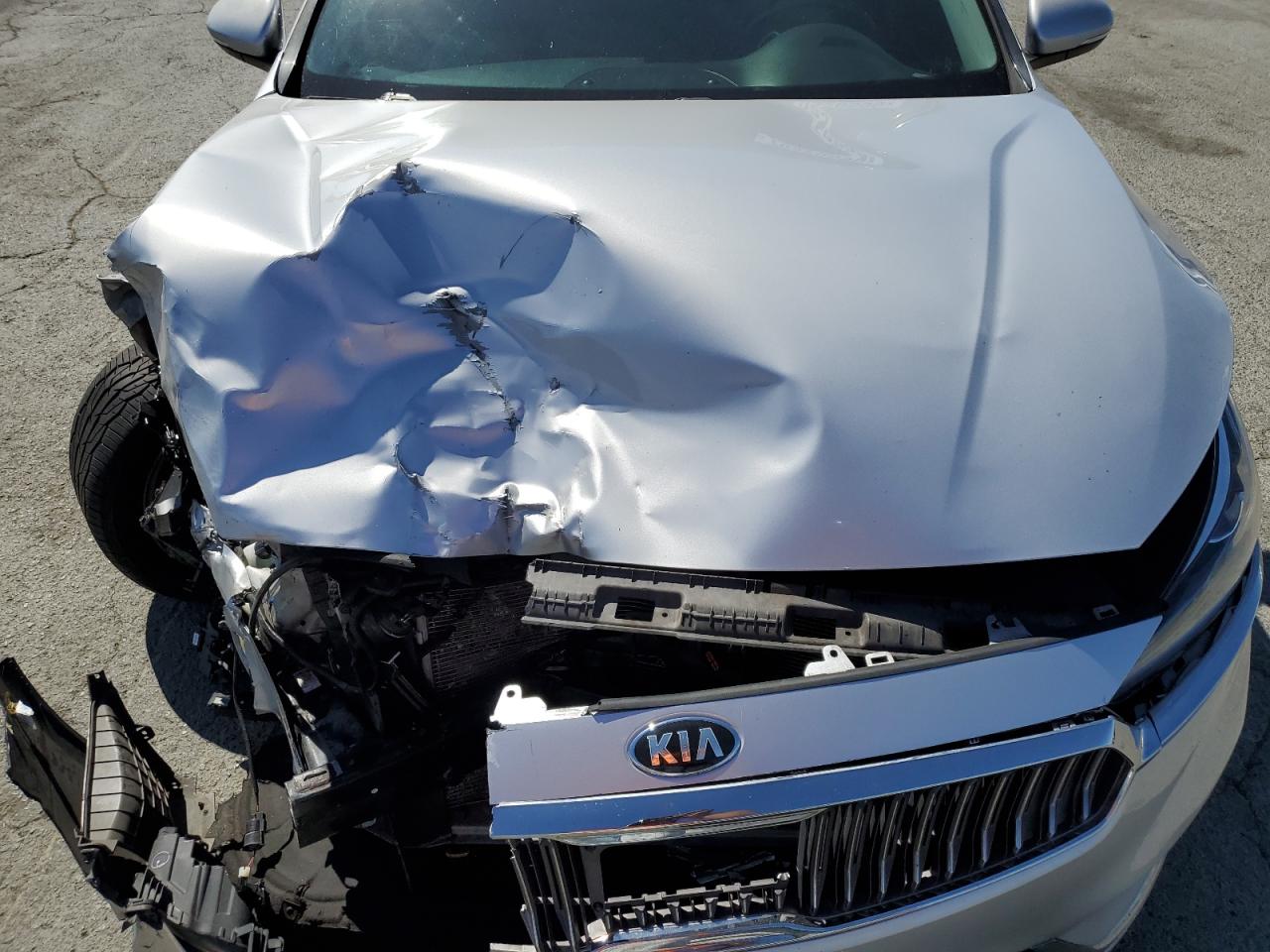 2017 Kia Cadenza Premium VIN: KNALC4J13H5062653 Lot: 84650565