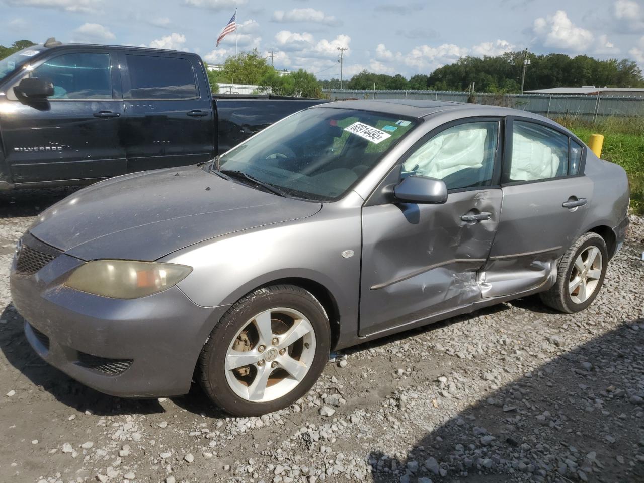 2005 Mazda 3 I JM1BK32F351244068 photo #1