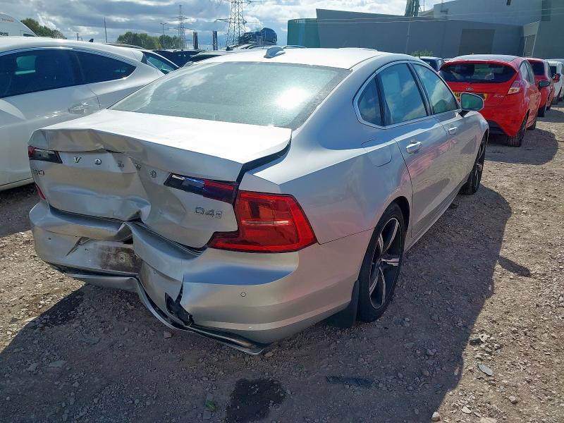 2019 VOLVO S90 R DESIGN