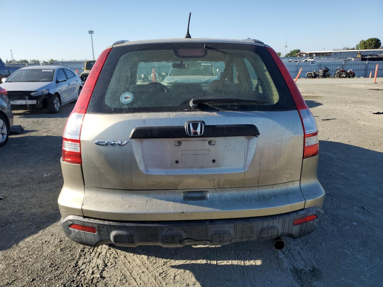 2007 Honda Cr-V Lx VIN: JHLRE38347C010969 Lot: 70325075