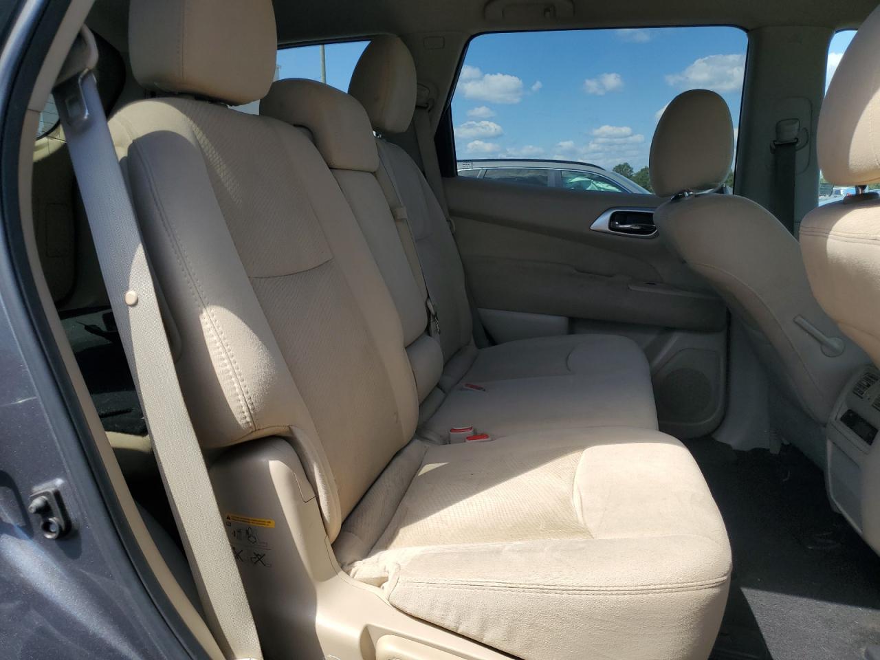 2016 Nissan Pathfinder S VIN: 5N1AR2MM4GC645256 Lot: 70996475