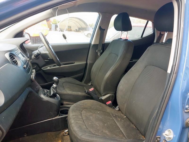 2017 HYUNDAI I10 SE