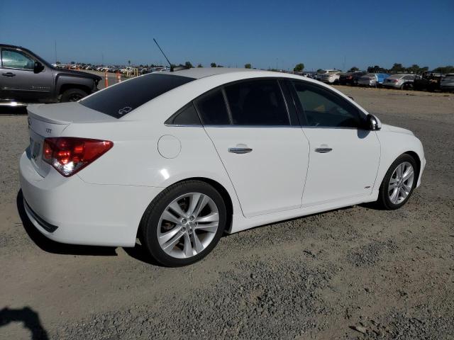  CHEVROLET CRUZE 2015 Biały