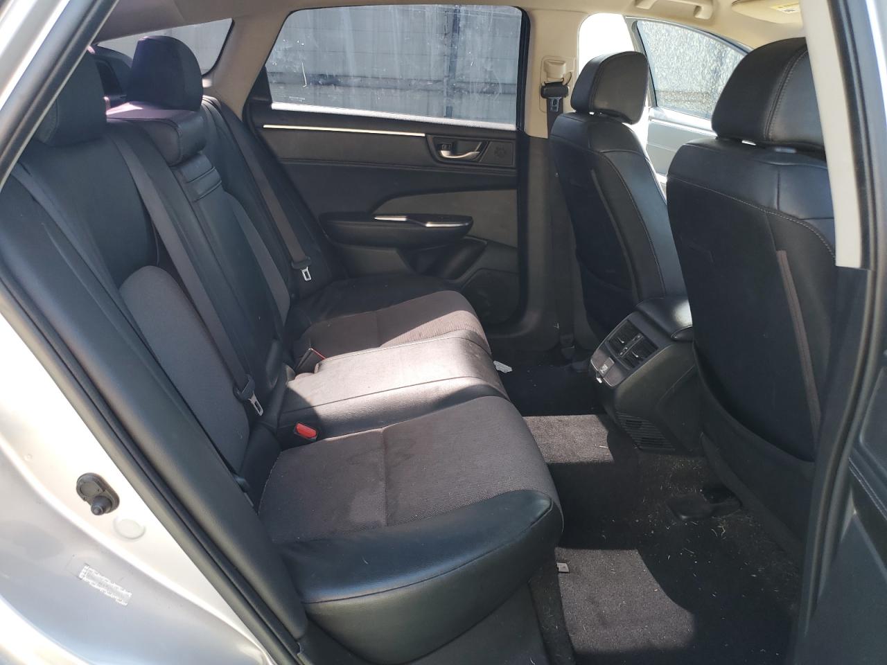 2018 Honda Clarity VIN: JHMZC5F10JC007198 Lot: 70308365