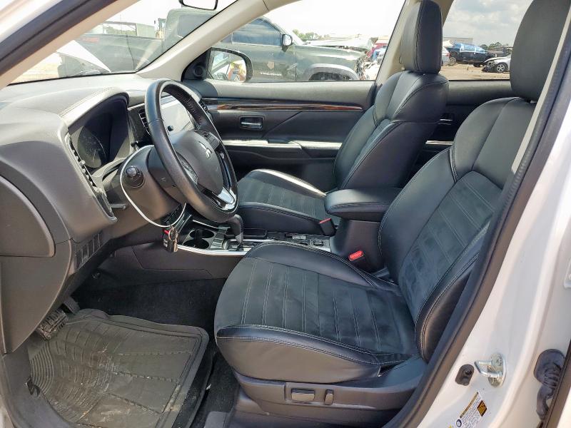  MITSUBISHI OUTLANDER 2019 Белы