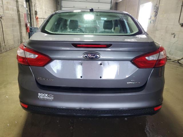 Sedans FORD FOCUS 2012 Gray