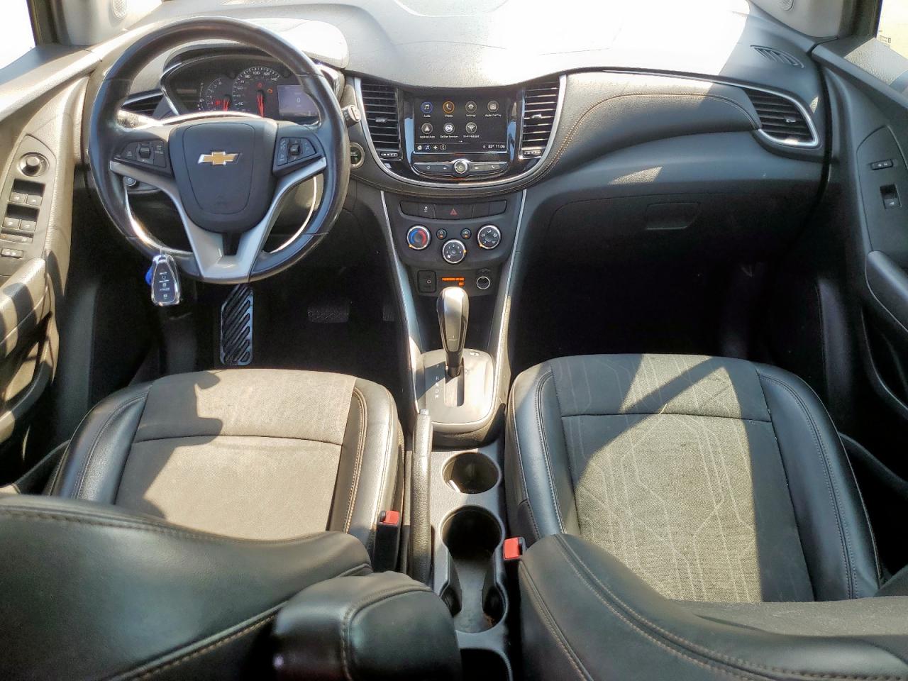 2017 Chevrolet Trax Ls VIN: KL7CJKSB5HB100578 Lot: 70486045