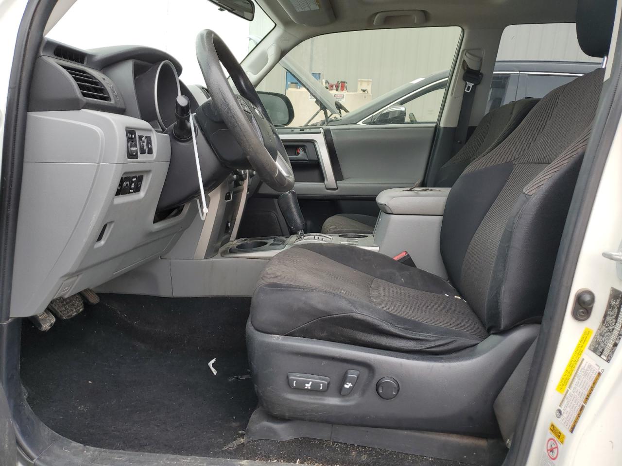 2012 Toyota 4Runner Sr5 VIN: JTEZU5JR2C5038113 Lot: 81300094