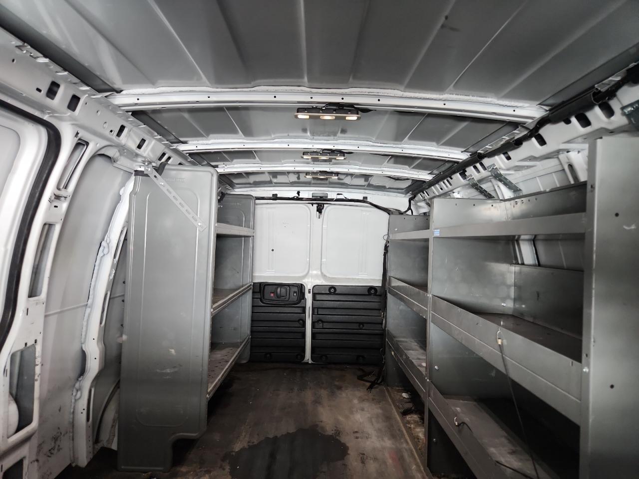 2019 Chevrolet Express G2500 VIN: 1GCWGBFG2K1356825 Lot: 68100485