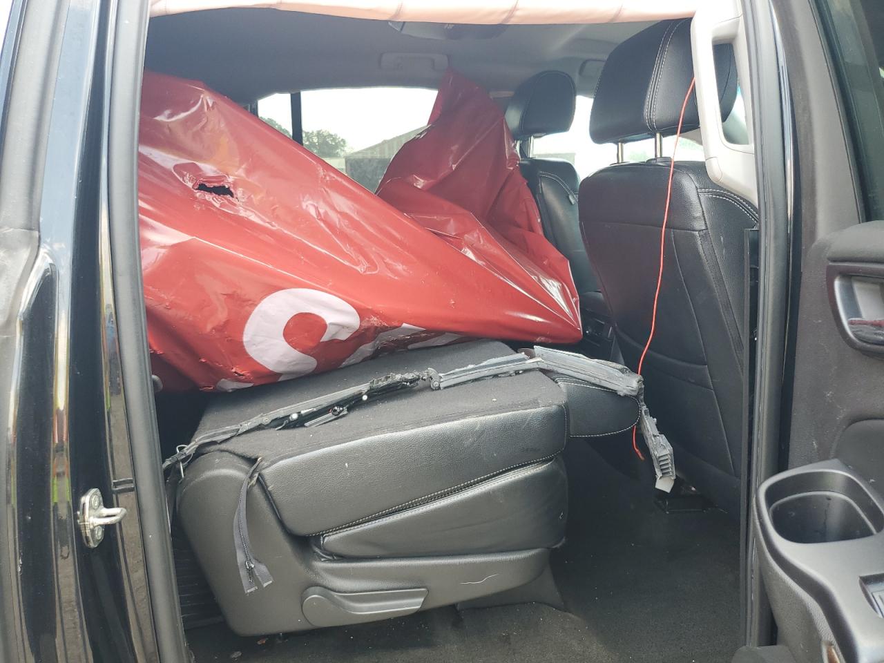 2016 Chevrolet Suburban C1500 Ls VIN: 1GNSCGKCXGR151070 Lot: 69067775