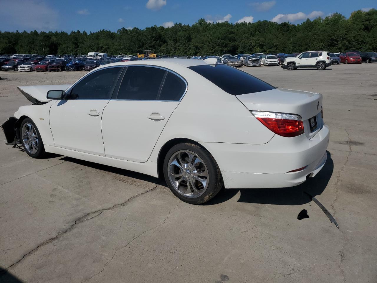 2008 BMW 528 I white sedan gas WBANU53508CT09747 photo #3