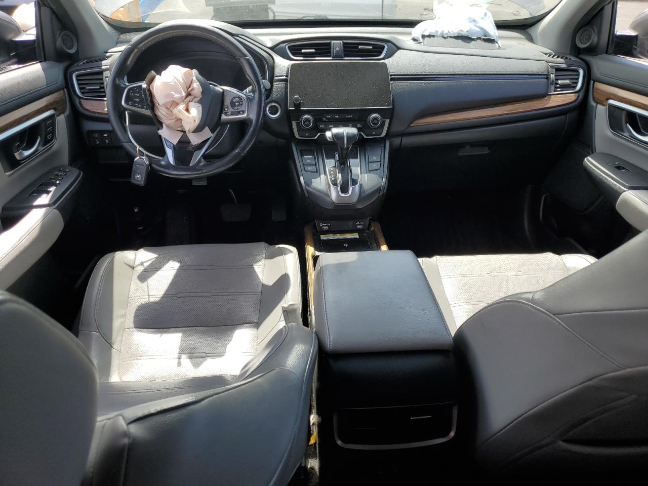 2020 Honda Cr-V Touring VIN: 7FARW2H97LE012211 Lot: 70230925