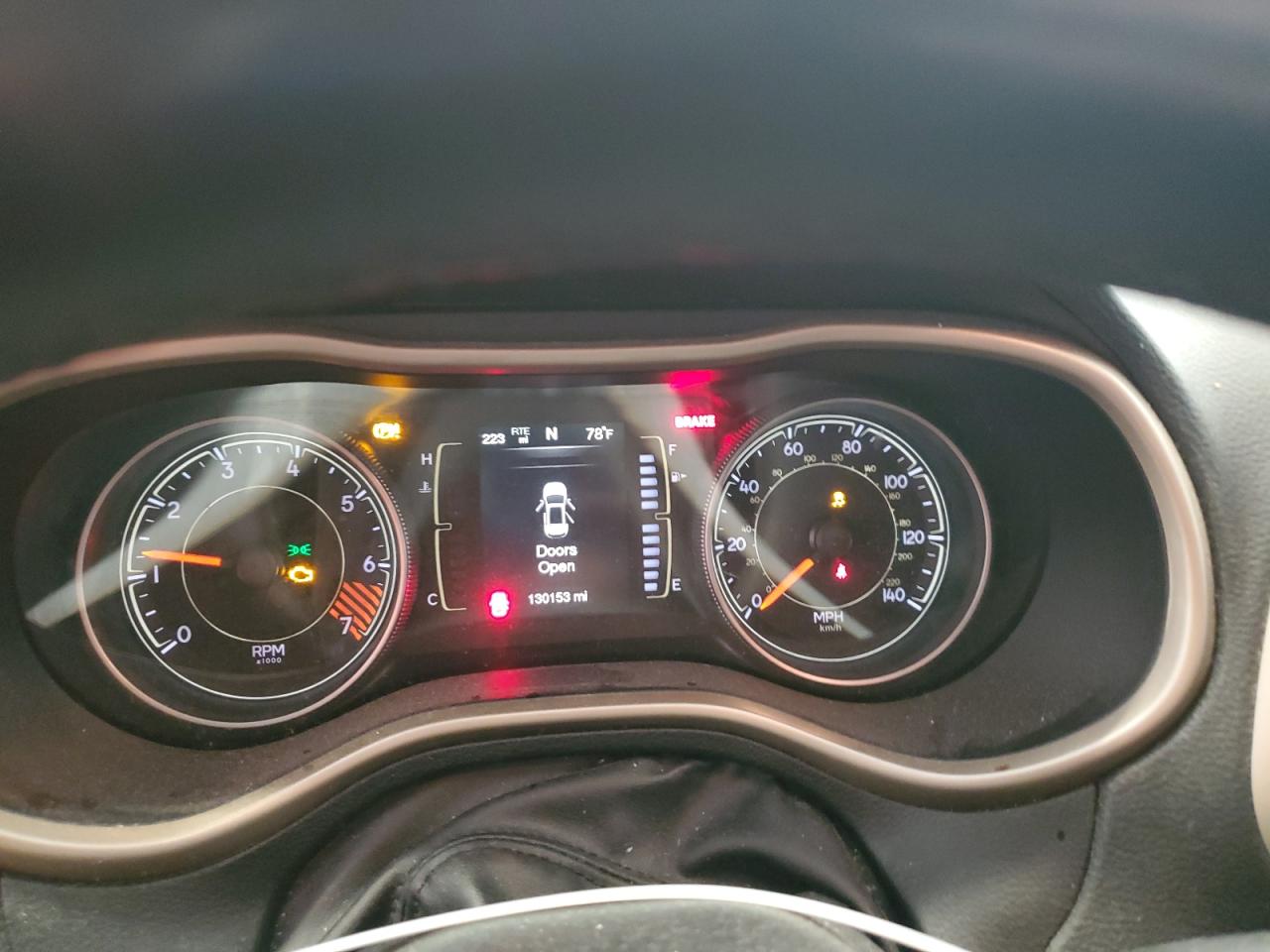 2015 Jeep Cherokee Latitude VIN: 1C4PJMCBXFW784791 Lot: 68204575