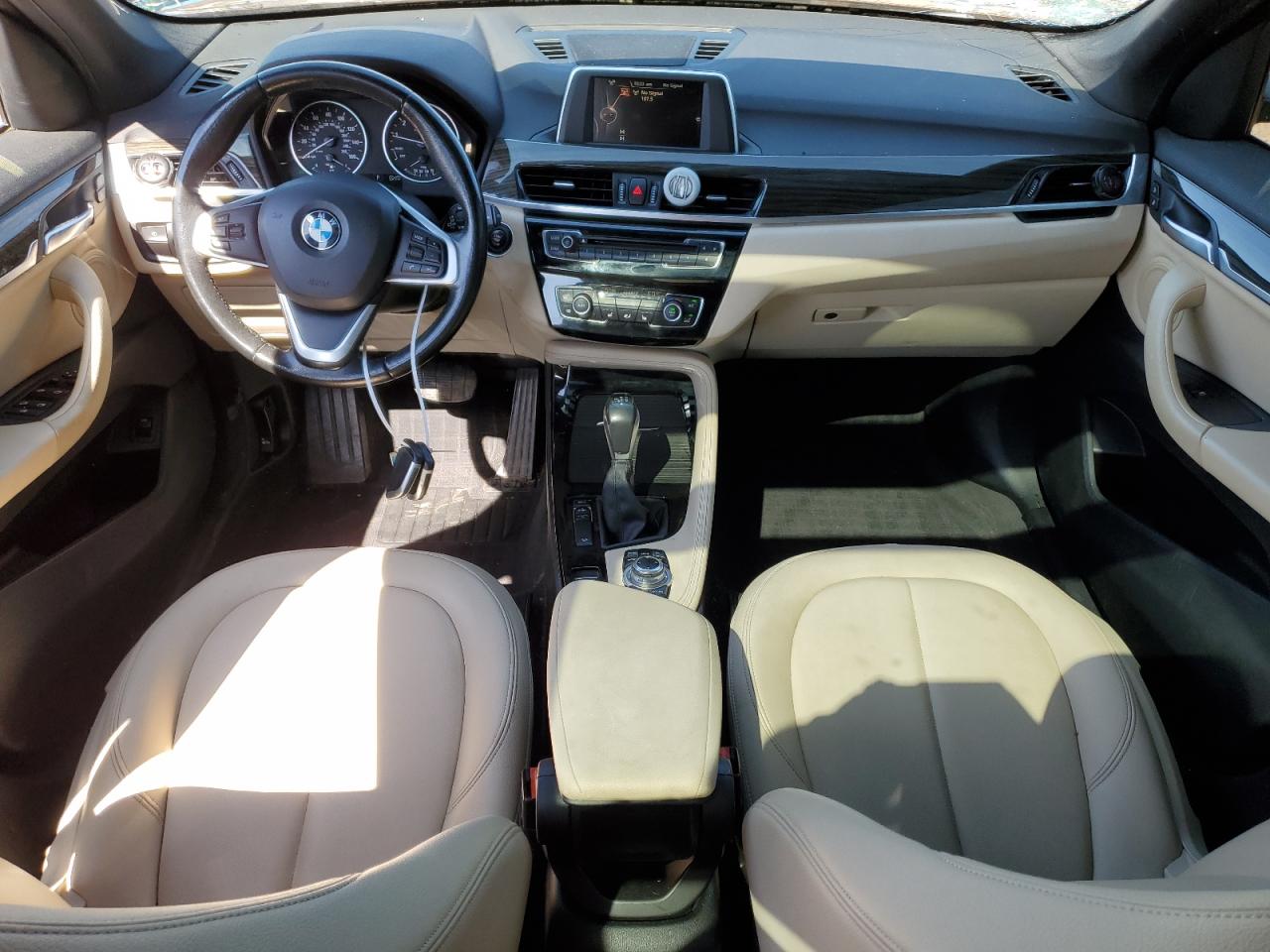 2016 BMW X1 xDrive28I VIN: WBXHT3C35GP881123 Lot: 68967125