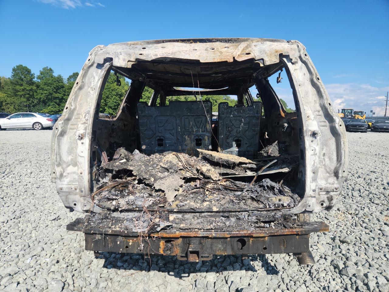 2015 Chevrolet Suburban K1500 Ltz VIN: 1GNSKKKC4FR224017 Lot: 70117895