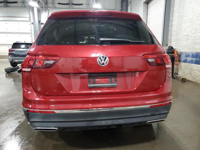  VOLKSWAGEN TIGUAN 2018 Красный